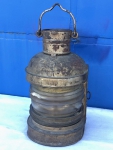 Lodn� lampa sv�tl�